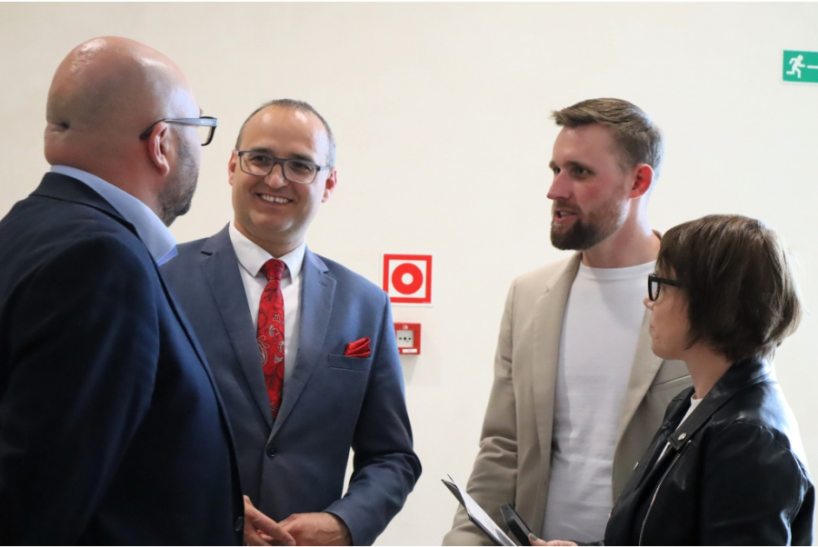 Współpraca i rozwój lokalnych organizacji pozarządowych – spotkanie z Wicewojewodą Pomorskim